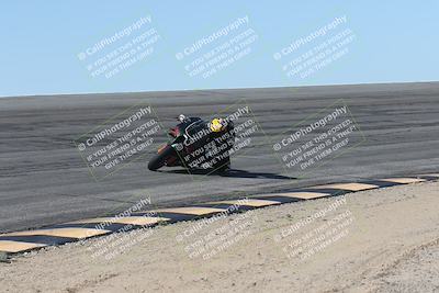 media/Oct-13-2025-Moto Forza (Mon) [[a66d839500]]/2-A Group/Session 2 (Bowl)/